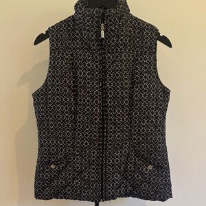 Jane Ashley Sleeveless Quilted Black Patterned Vest